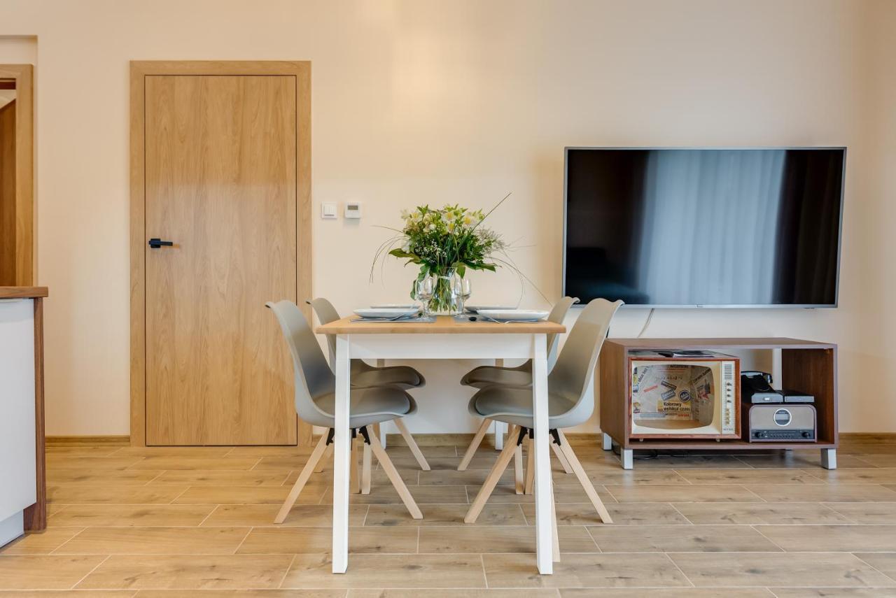 Apartament Laguna Beskidow 26 Nad Jeziorem Zywieckim Z Sauna I Silownia - Dream Apart Zarzecze  Kültér fotó